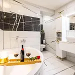 Stunning Home In Ruda בית נופש